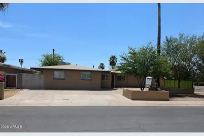 5841 W Mackenzie Drive, Phoenix, AZ 85031 - Photo 2