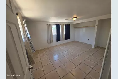 5841 W Mackenzie Drive, Phoenix, AZ 85031 - Photo 22