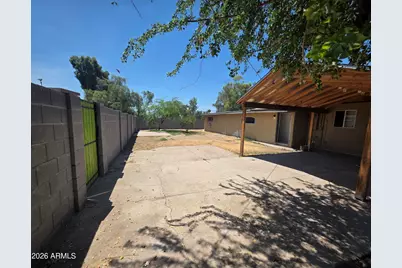 5841 W Mackenzie Drive, Phoenix, AZ 85031 - Photo 24