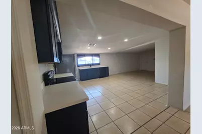 5841 W Mackenzie Drive, Phoenix, AZ 85031 - Photo 12