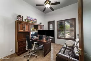 3034 E Portola Valley Dr, Gilbert, AZ 85297 - Photo 32