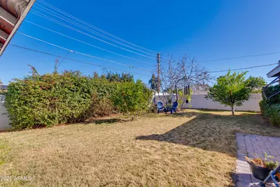 4214 E Palm Lane, Phoenix, AZ 85008 - Photo 16