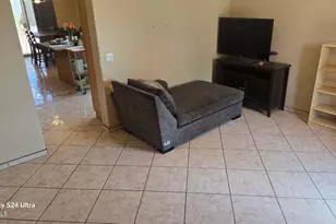 5227 S 10th Ave, Phoenix, AZ 85041 - Photo 2