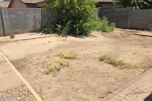 5227 S 10th Ave, Phoenix, AZ 85041 - Photo 20