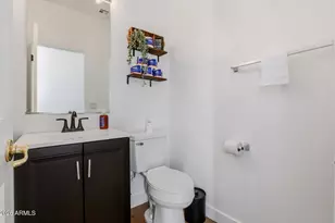 220 W Beechnut Pl, Chandler, AZ 85248 - Photo 20