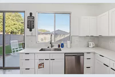220 W Beechnut Place, Chandler, AZ 85248 - Photo 14