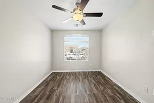 11143 W Mariposa Dr, Phoenix, AZ 85037 - Photo 16
