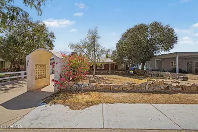 328 N Delaware Street, Chandler, AZ 85225 - Photo 1