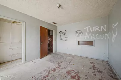 328 N Delaware Street, Chandler, AZ 85225 - Photo 6