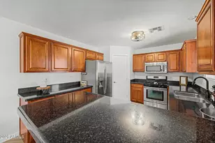 6026 S Cloverdale Ln, Gilbert, AZ 85298 - Photo 14