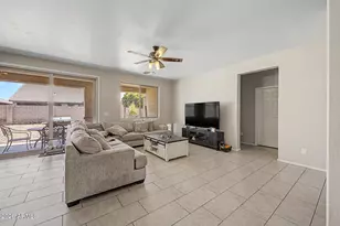 10155 W Golden Ln, Peoria, AZ 85345 - Photo 10