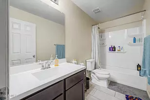 10155 W Golden Ln, Peoria, AZ 85345 - Photo 30