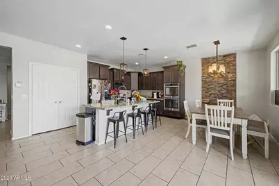 10155 W Golden Lane, Peoria, AZ 85345 - Photo 14