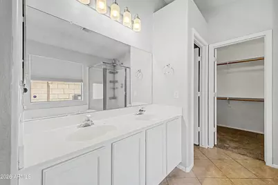 13201 W Mauna Loa Lane, Surprise, AZ 85379 - Photo 6