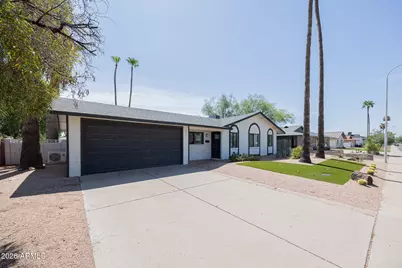 3931 N 86th Street, Scottsdale, AZ 85251 - Photo 2