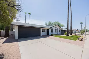 3931 N 86th St, Scottsdale, AZ 85251 - Photo 2