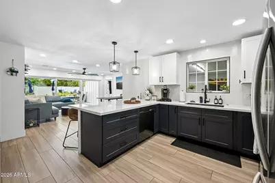 1013 S Parkside Drive, Tempe, AZ 85281 - Photo 8