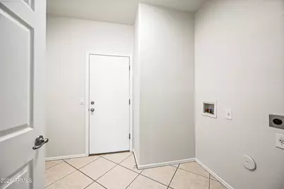 8698 W Morten Avenue, Glendale, AZ 85305 - Photo 32