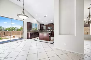 8698 W Morten Ave, Glendale, AZ 85305 - Photo 12
