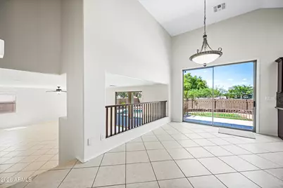 8698 W Morten Avenue, Glendale, AZ 85305 - Photo 6