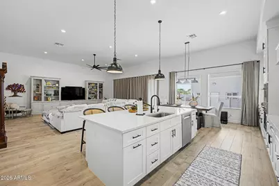 39012 N 6th Drive, Phoenix, AZ 85086 - Photo 16