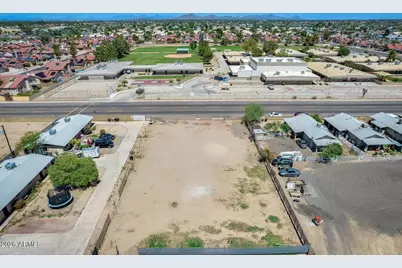11535 N 79th Drive #2, Peoria, AZ 85345 - Photo 1