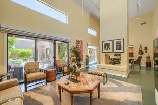 3047 E Stella Ln, Phoenix, AZ 85016 - Photo 8