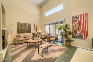 3047 E Stella Ln, Phoenix, AZ 85016 - Photo 6