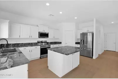 15811 N Cristine Lane, Surprise, AZ 85388 - Photo 6