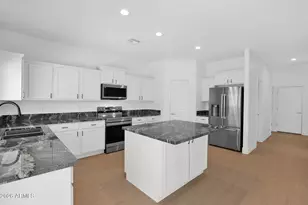 15811 N Cristine Ln, Surprise, AZ 85388 - Photo 6