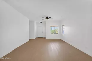 15811 N Cristine Ln, Surprise, AZ 85388 - Photo 12