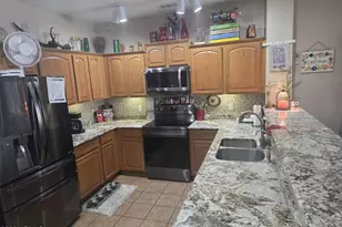 8560 W Sonora St, Tolleson, AZ 85353 - Photo 4