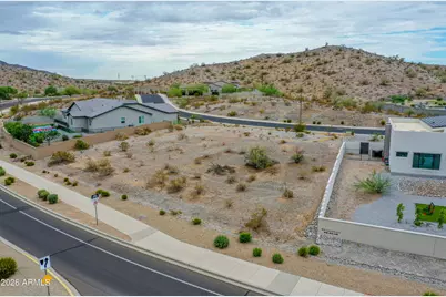 17856 W Estes Way #12, Goodyear, AZ 85338 - Photo 40