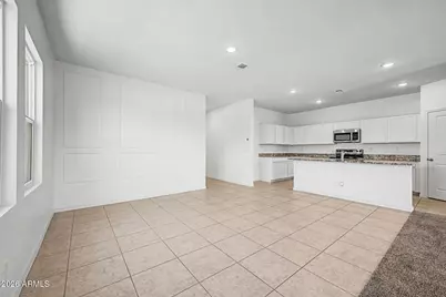 24261 W Hidalgo Avenue, Buckeye, AZ 85326 - Photo 8