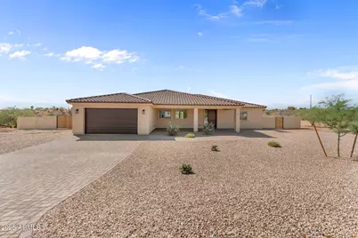 125 Ironwood Place, Wickenburg, AZ 85390 - Photo 1