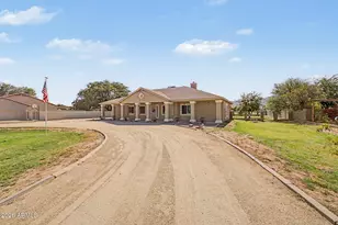 6620 N 185th Ave, Waddell, AZ 85355 - Photo 8
