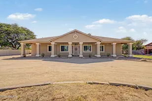 6620 N 185th Ave, Waddell, AZ 85355 - Photo 2