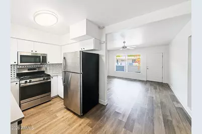 337 W Pasadena Avenue #11, Phoenix, AZ 85013 - Photo 12