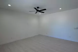 11778 W Cabrillo Dr, Arizona City, AZ 85123 - Photo 8