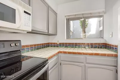7494 E Earll Drive #115, Scottsdale, AZ 85251 - Photo 2