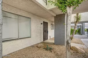7494 E Earll Dr, Scottsdale, AZ 85251 - Photo 18