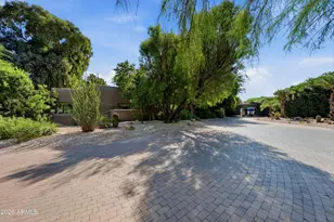 6112 E Mockingbird Ln, Paradise Valley, AZ 85253 - Photo 2
