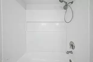 9249 N 47th Dr, Glendale, AZ 85302 - Photo 32