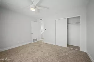 9249 N 47th Dr, Glendale, AZ 85302 - Photo 34