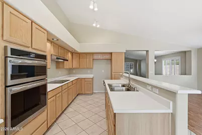 20117 N 110th Avenue, Peoria, AZ 85373 - Photo 4