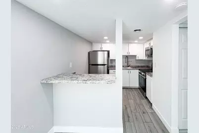 4202 N 27th Street #11, Phoenix, AZ 85016 - Photo 6