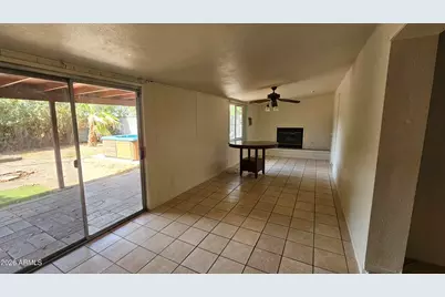 1507 W Helena Drive, Phoenix, AZ 85023 - Photo 4