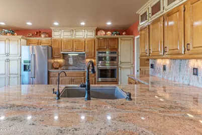 3221 N 151st Drive, Goodyear, AZ 85395 - Photo 10