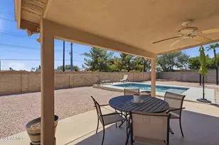 810 N Pine Ct, Gilbert, AZ 85233 - Photo 4