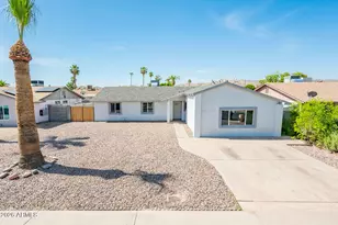 4031 E Nancy Ln, Phoenix, AZ 85042 - Photo 2